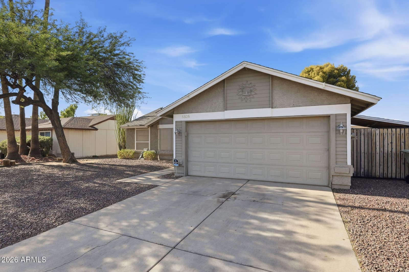 6526 W MESCAL Street, Glendale, AZ 85304 — photo 4 of 35
