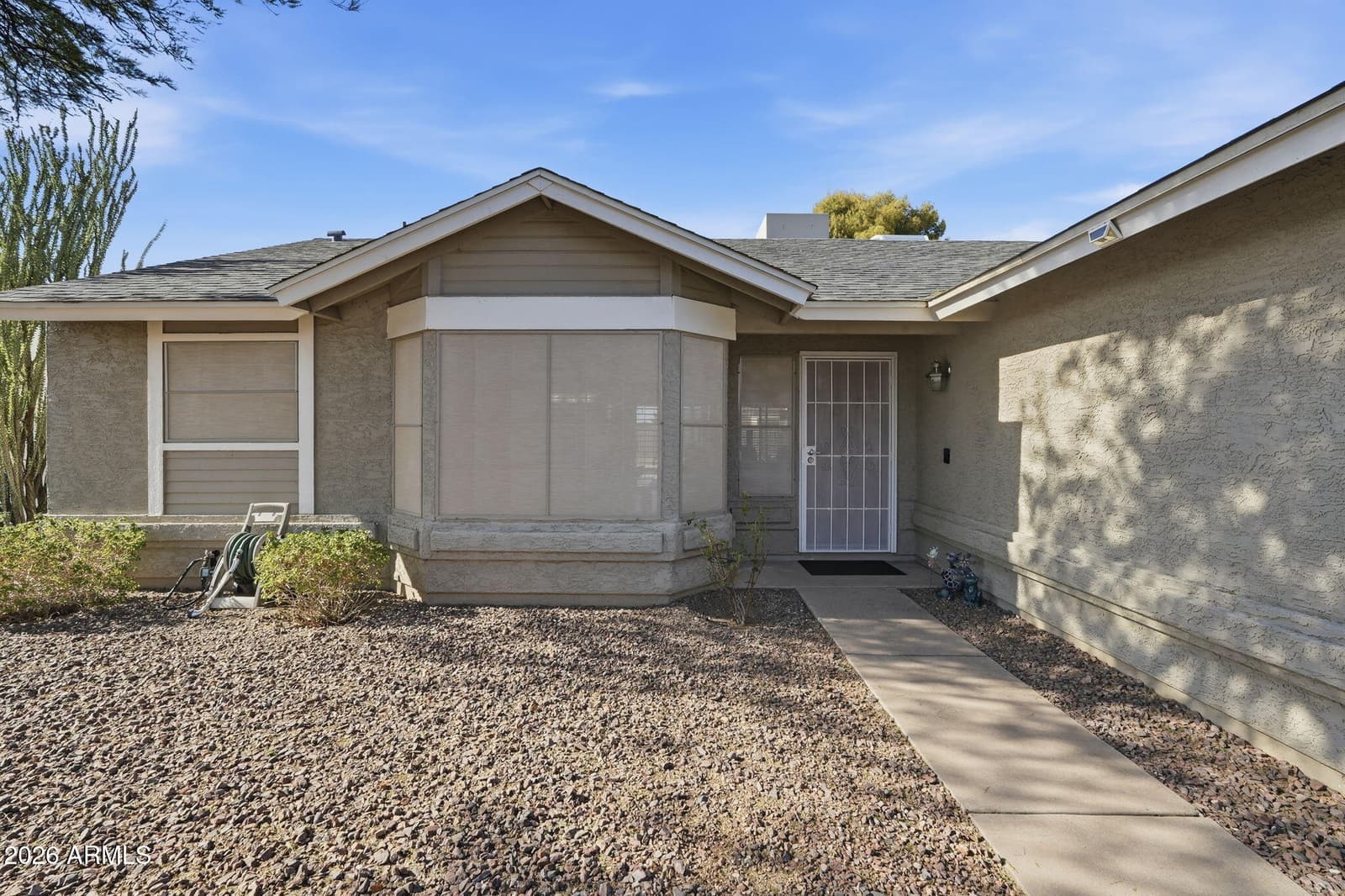6526 W MESCAL Street, Glendale, AZ 85304 — photo 5 of 35