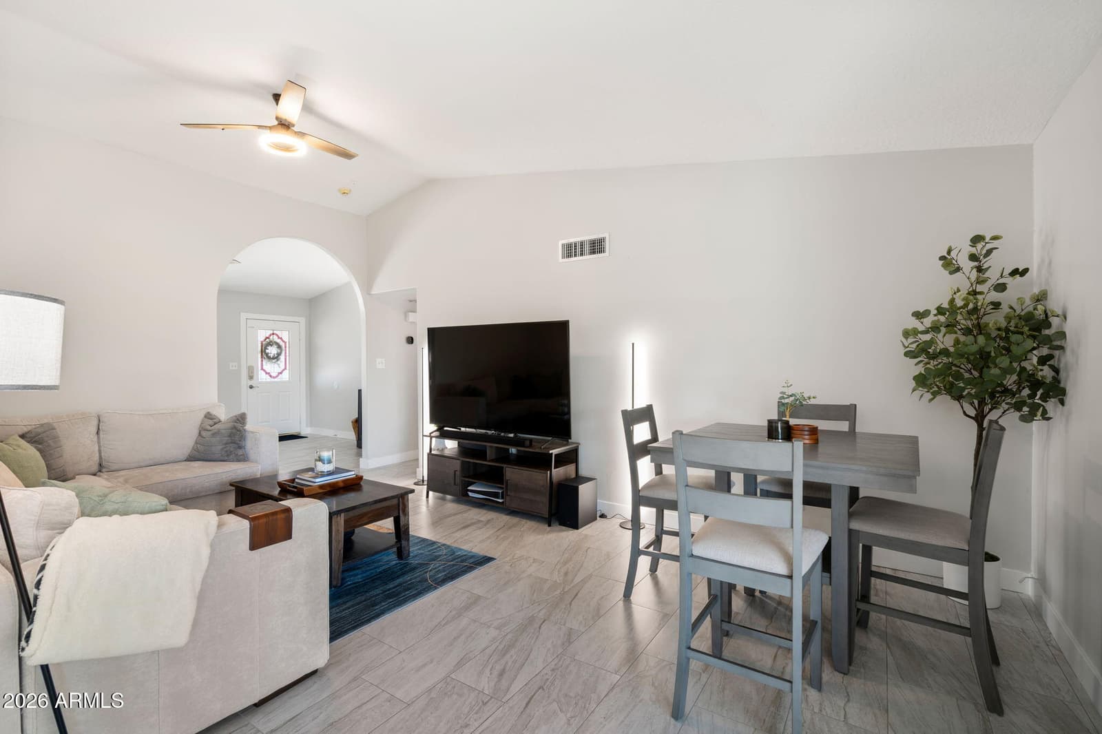 1301 W KERRY Lane, Phoenix, AZ 85027 — photo 13 of 45