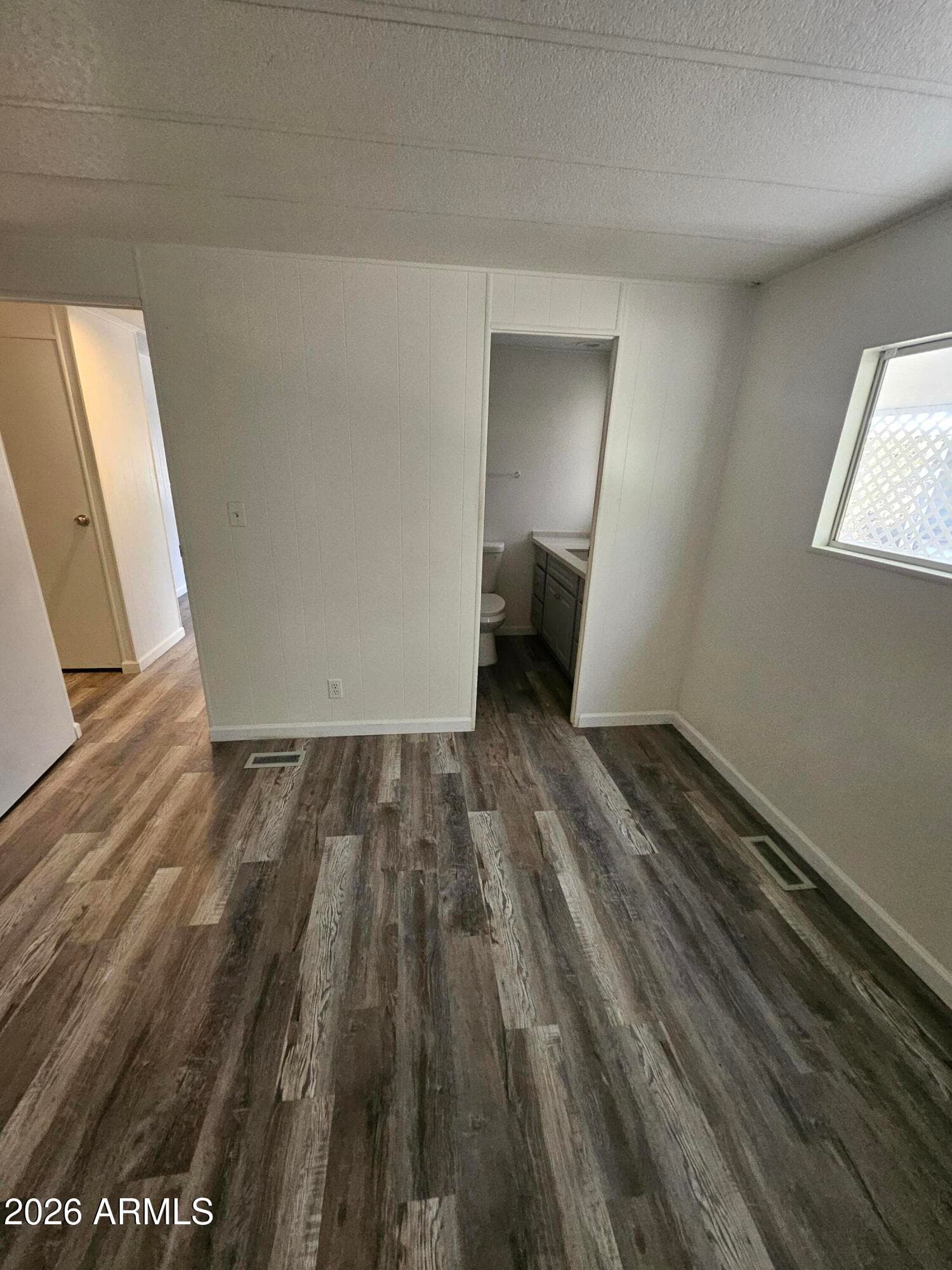 2650 W UNION HILLS Drive 328, Phoenix, AZ 85027 — photo 14 of 24