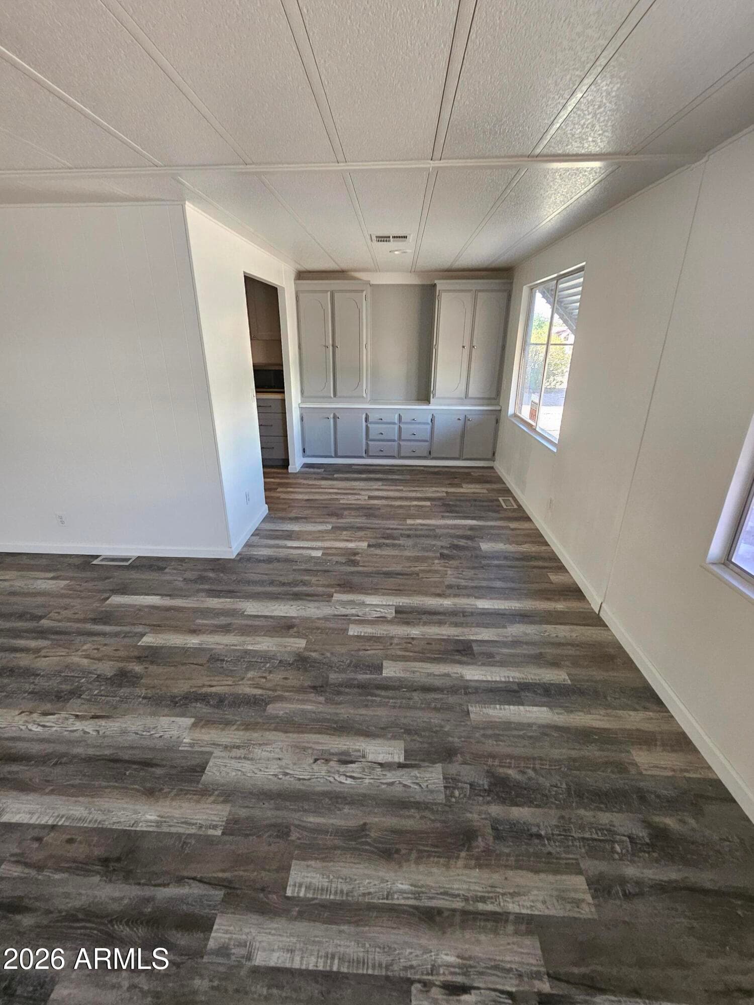 2650 W UNION HILLS Drive 328, Phoenix, AZ 85027 — photo 13 of 24