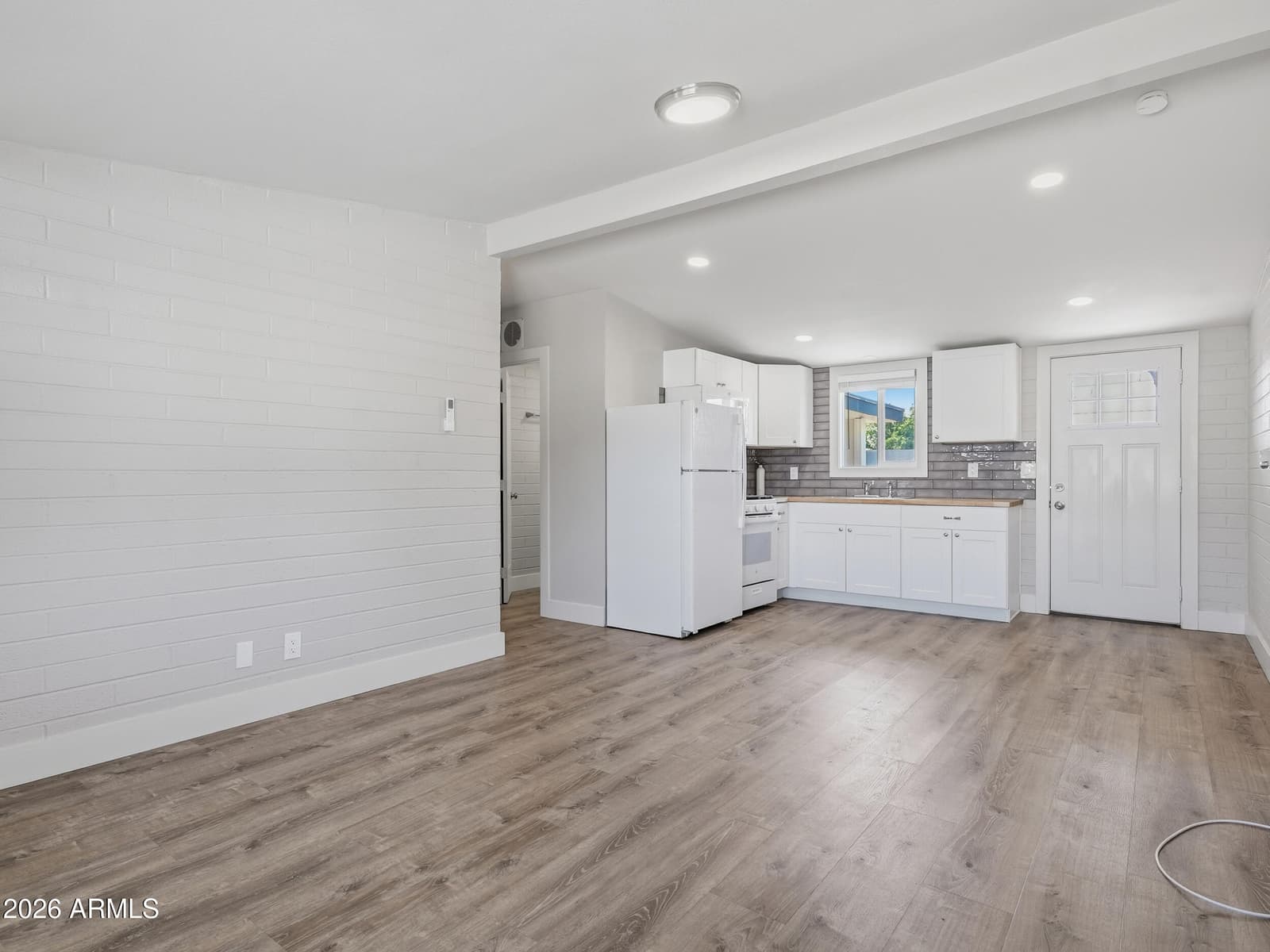 730 N DELAWARE Street, Chandler, AZ 85225 — photo 7 of 25