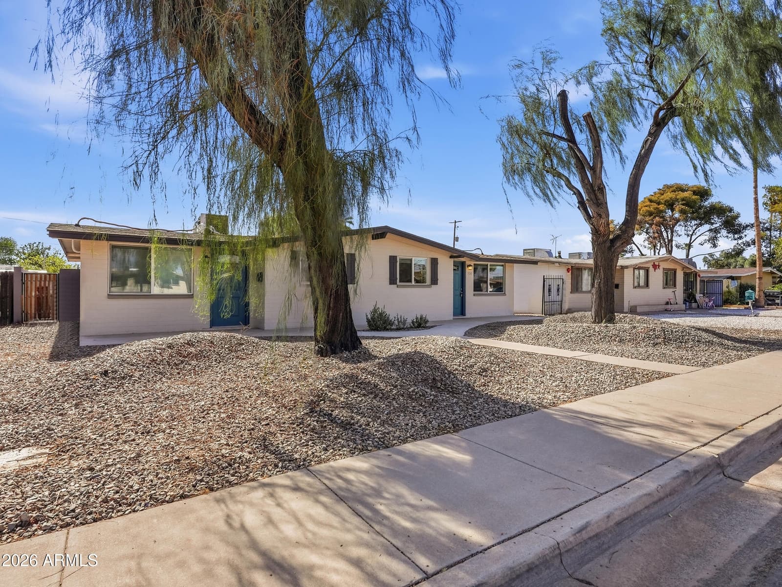 730 N DELAWARE Street, Chandler, AZ 85225 — photo 1 of 25
