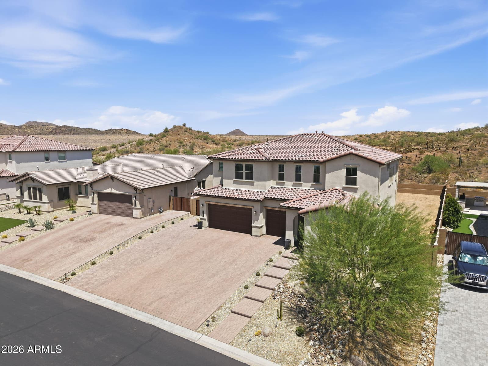 1928 E VILLA LINDA Drive, Phoenix, AZ 85024 — photo 4 of 57
