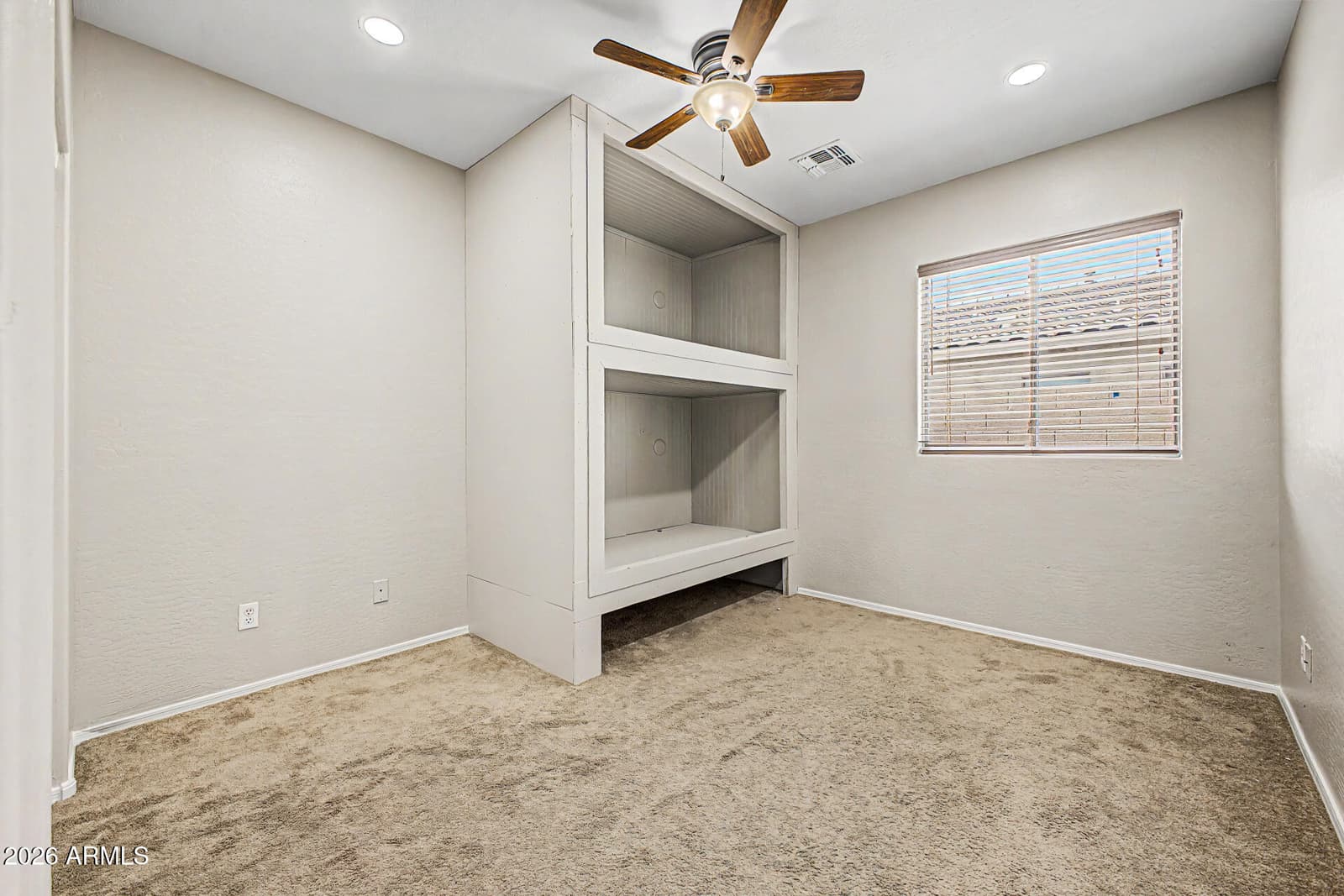 505 E HAROLD Drive, San Tan Valley, AZ 85140 — photo 24 of 29