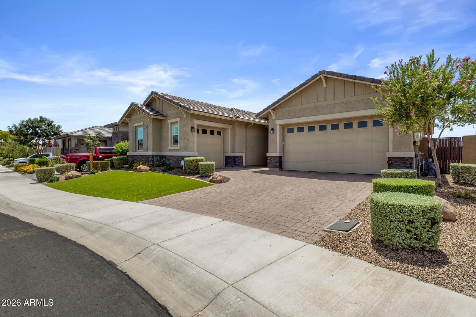 11653 W ANDREW Lane, Peoria, AZ 85383 — photo 2 of 36
