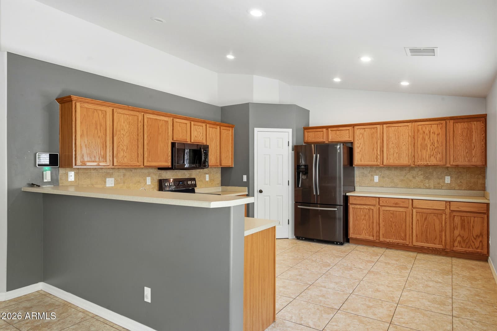 680 S HIGHLINE Lane, Camp Verde, AZ 86322 — photo 6 of 43