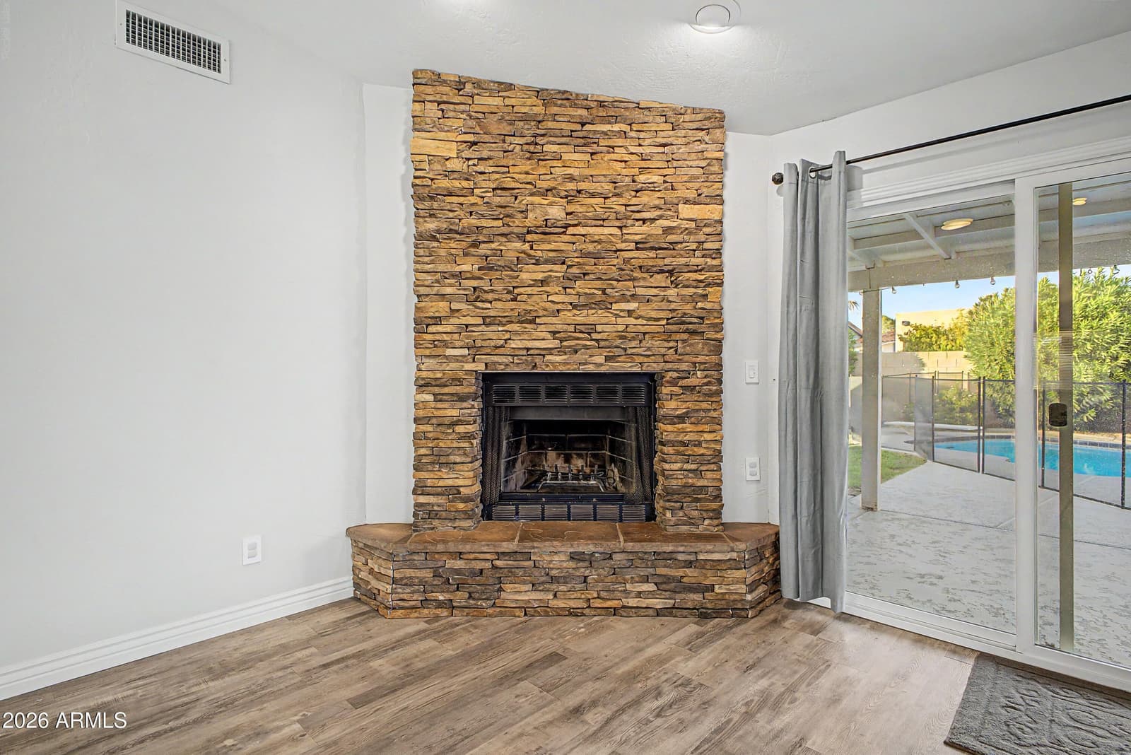 1435 N TAMARISK Drive, Chandler, AZ 85224 — photo 11 of 51