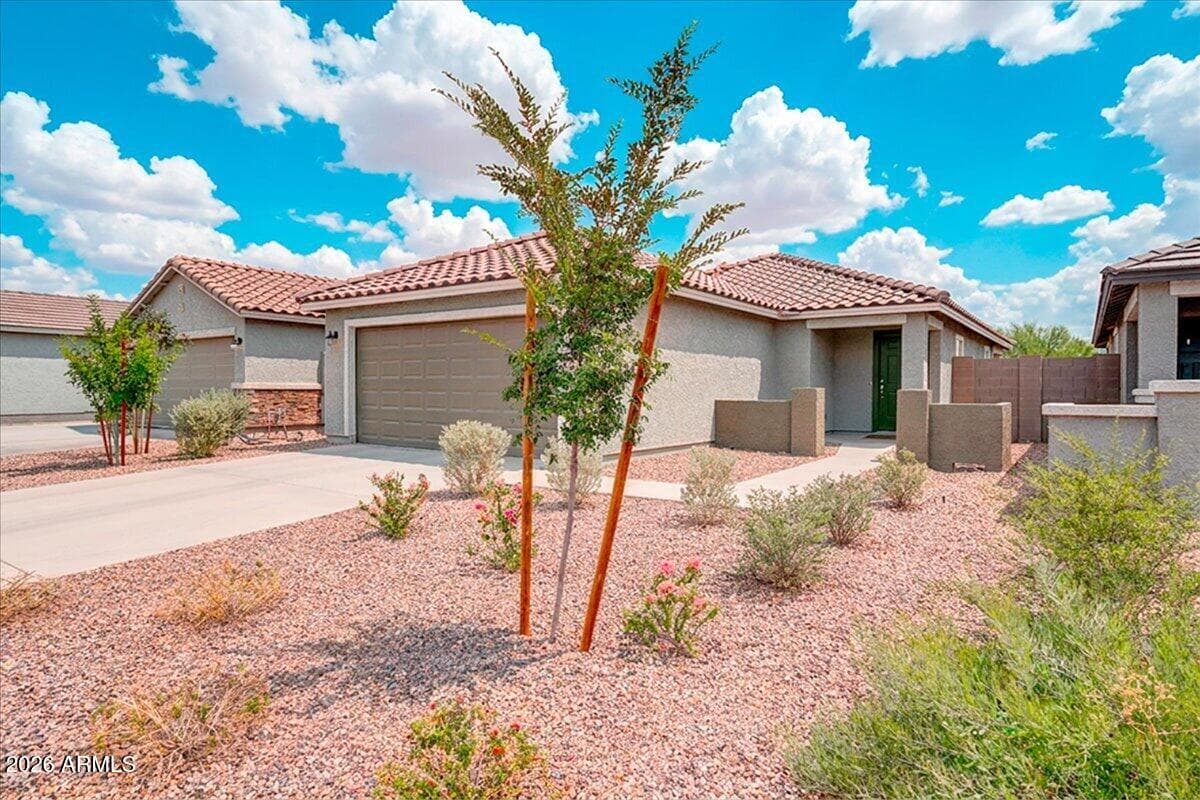 18565 N Foxtail Drive, Maricopa, AZ 85138 — photo 1 of 19