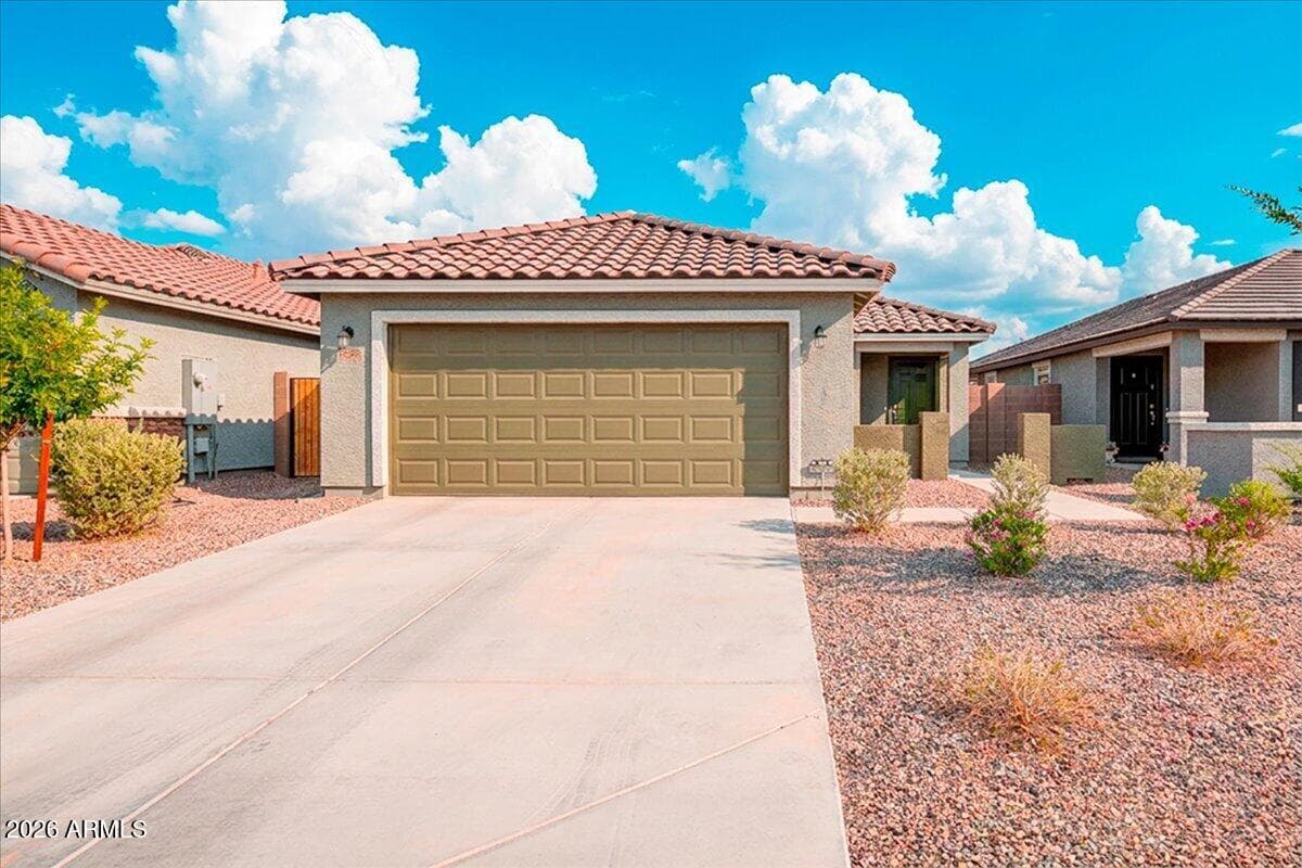 18565 N Foxtail Drive, Maricopa, AZ 85138 — photo 2 of 19