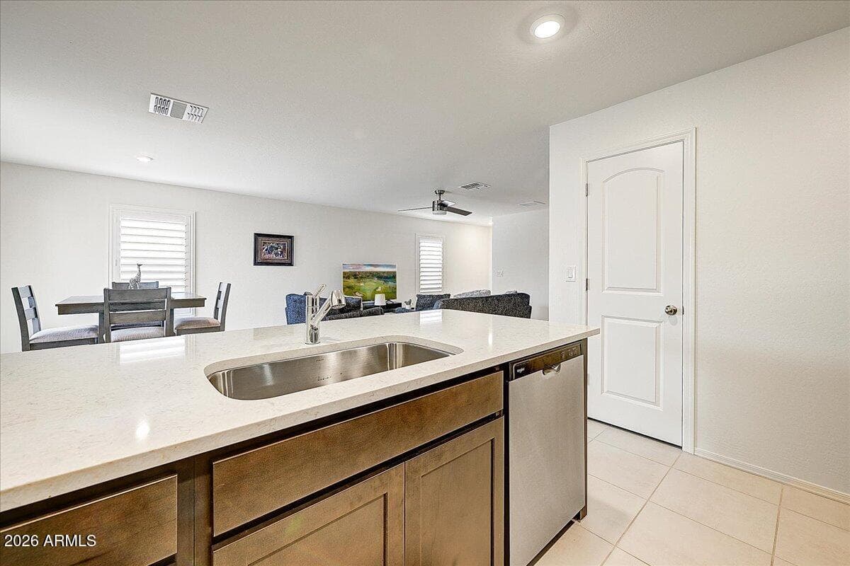 18565 N Foxtail Drive, Maricopa, AZ 85138 — photo 10 of 19