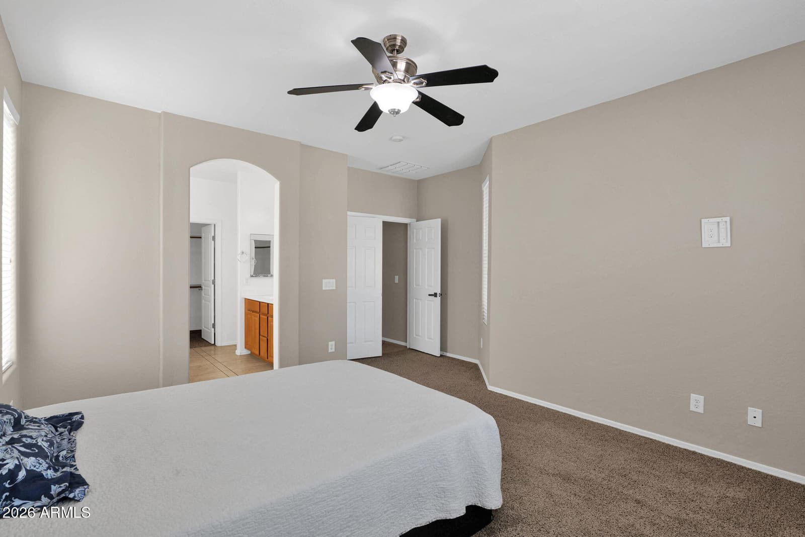 3570 E COCONINO Way, Gilbert, AZ 85298 — photo 14 of 40