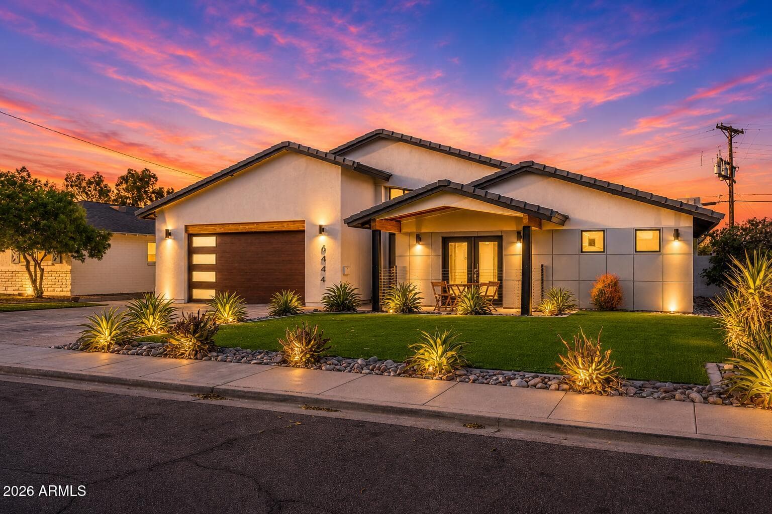 6444 E OAK Street, Scottsdale, AZ 85257 — photo 4 of 49
