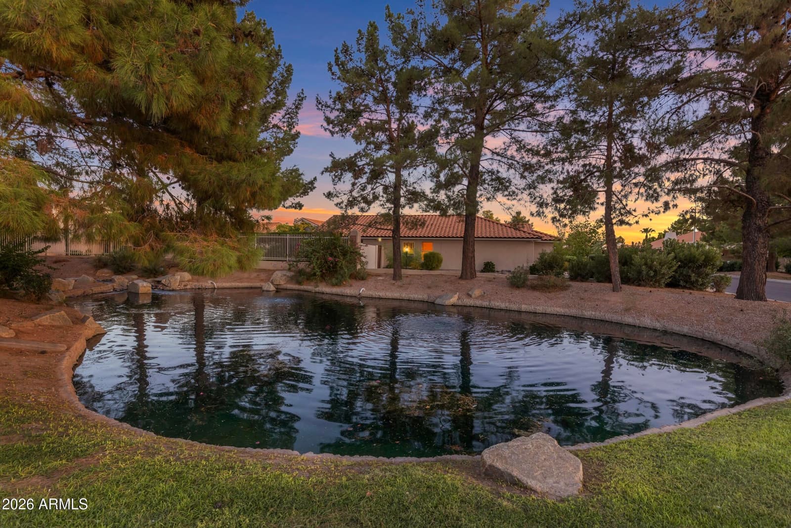 1517 S ASH Drive, Chandler, AZ 85286 — photo 18 of 77