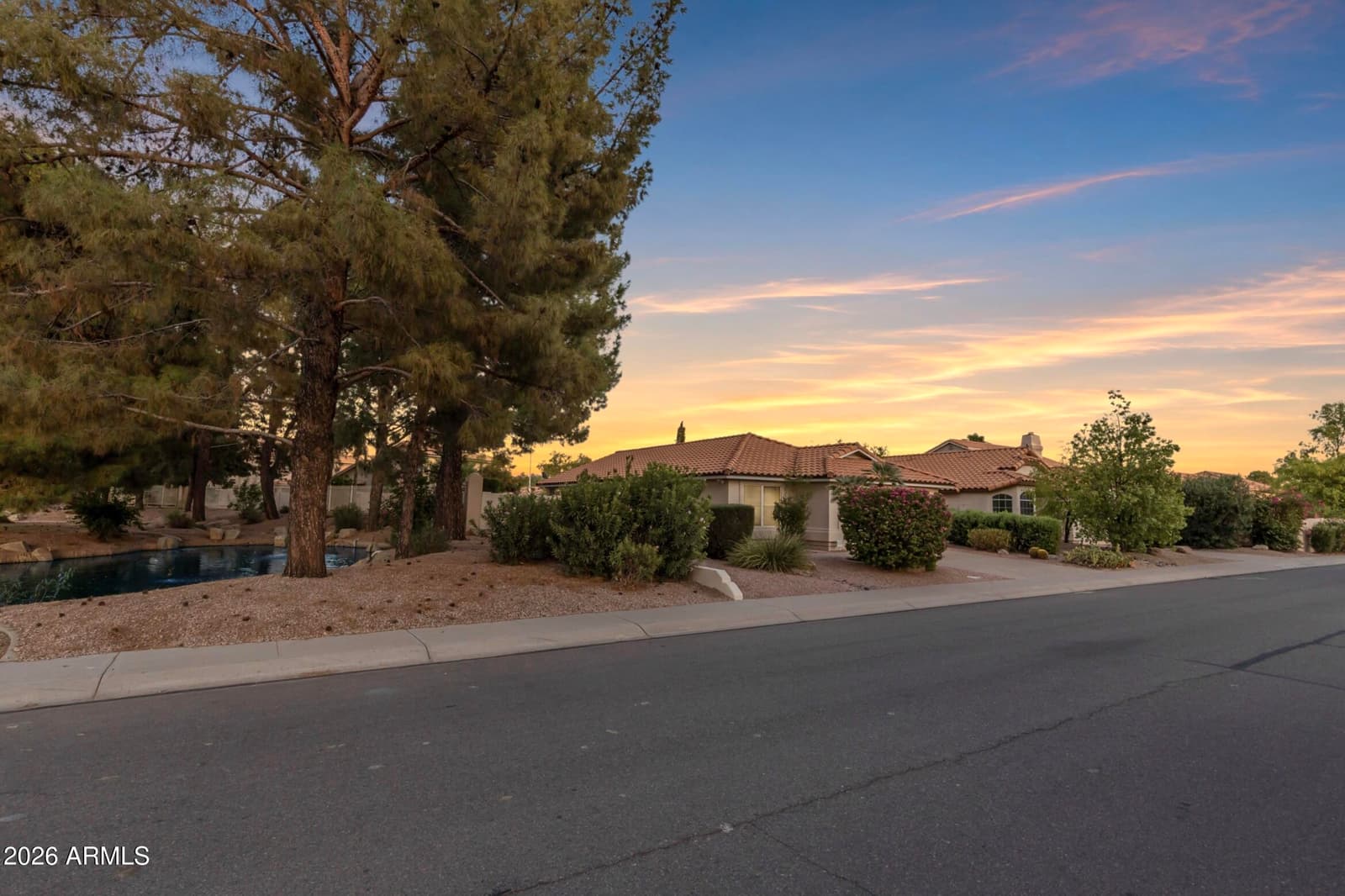1517 S ASH Drive, Chandler, AZ 85286 — photo 19 of 77