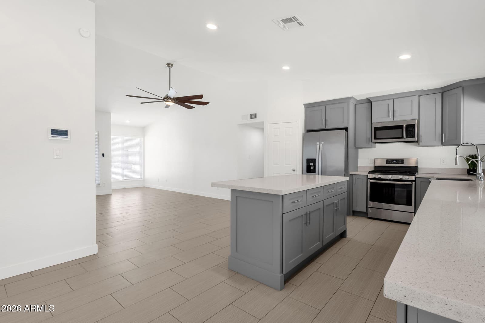 8837 W COOLIDGE Street, Phoenix, AZ 85037 — photo 5 of 36
