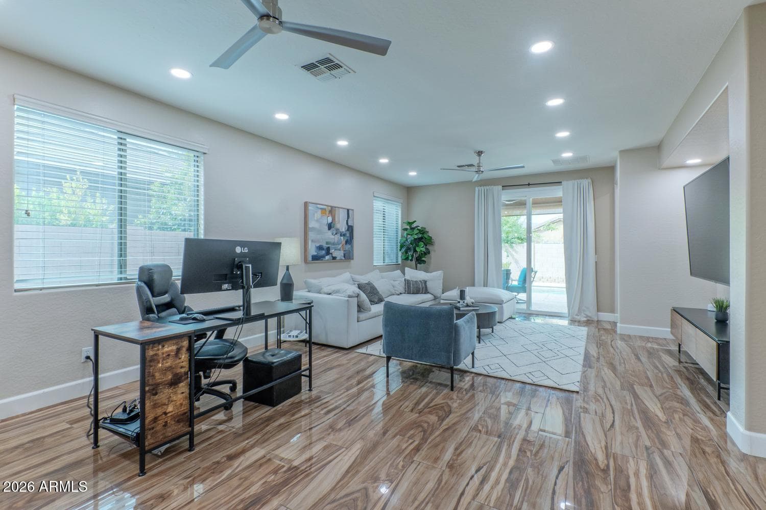 29432 N 68TH Lane, Peoria, AZ 85383 — photo 4 of 35