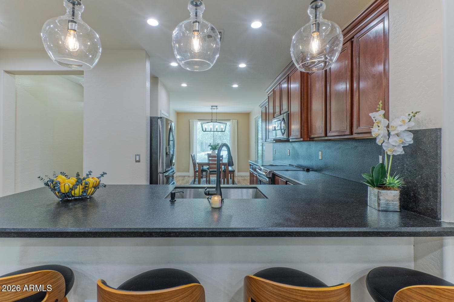 29432 N 68TH Lane, Peoria, AZ 85383 — photo 7 of 35