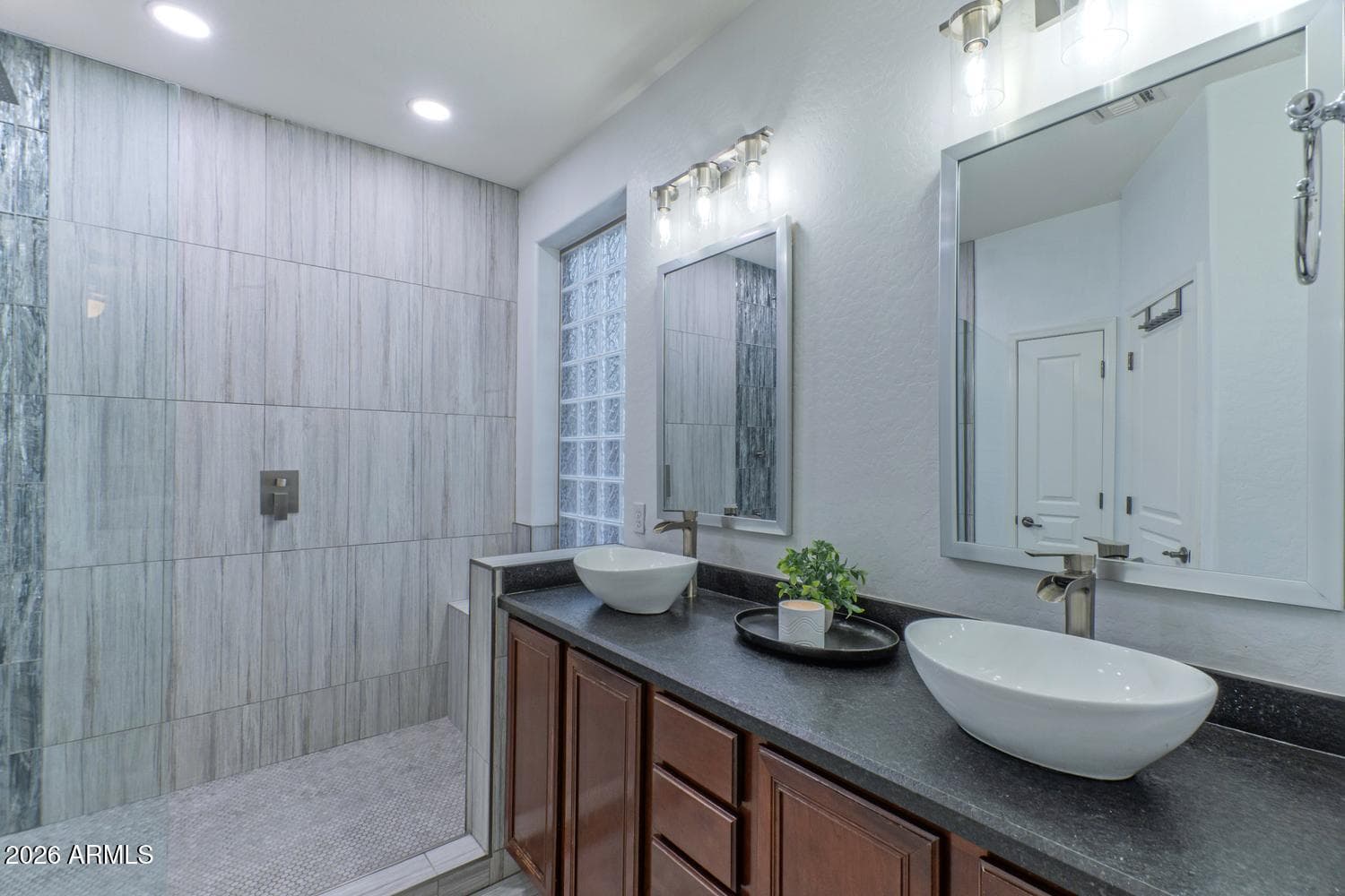 29432 N 68TH Lane, Peoria, AZ 85383 — photo 15 of 35