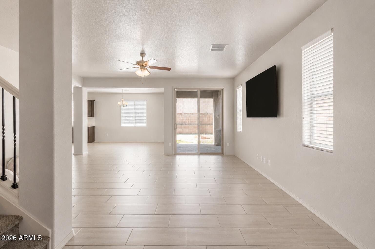 1135 MARCHBANKS Drive, Sierra Vista, AZ 85635 — photo 11 of 36