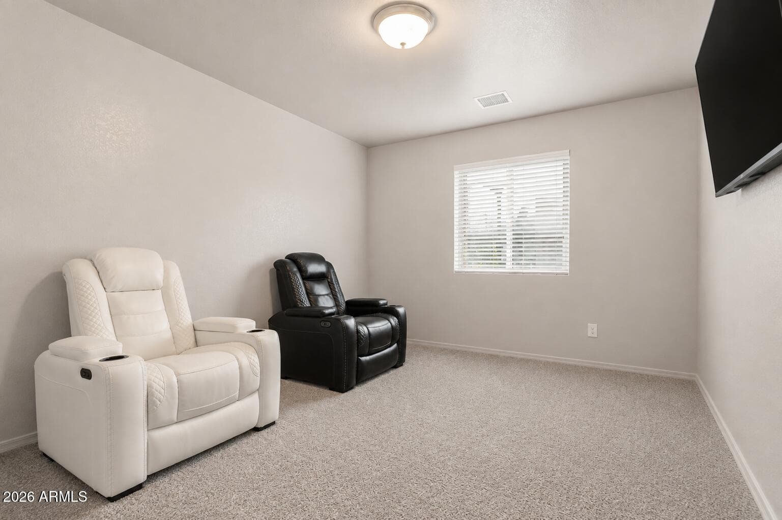 1135 MARCHBANKS Drive, Sierra Vista, AZ 85635 — photo 16 of 36