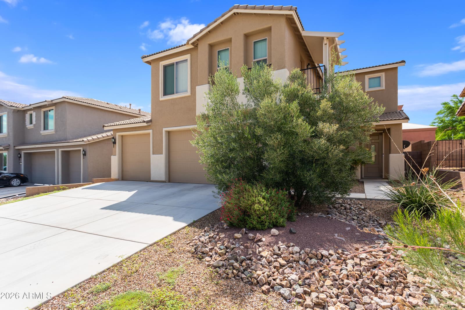 1135 MARCHBANKS Drive, Sierra Vista, AZ 85635 — photo 3 of 36