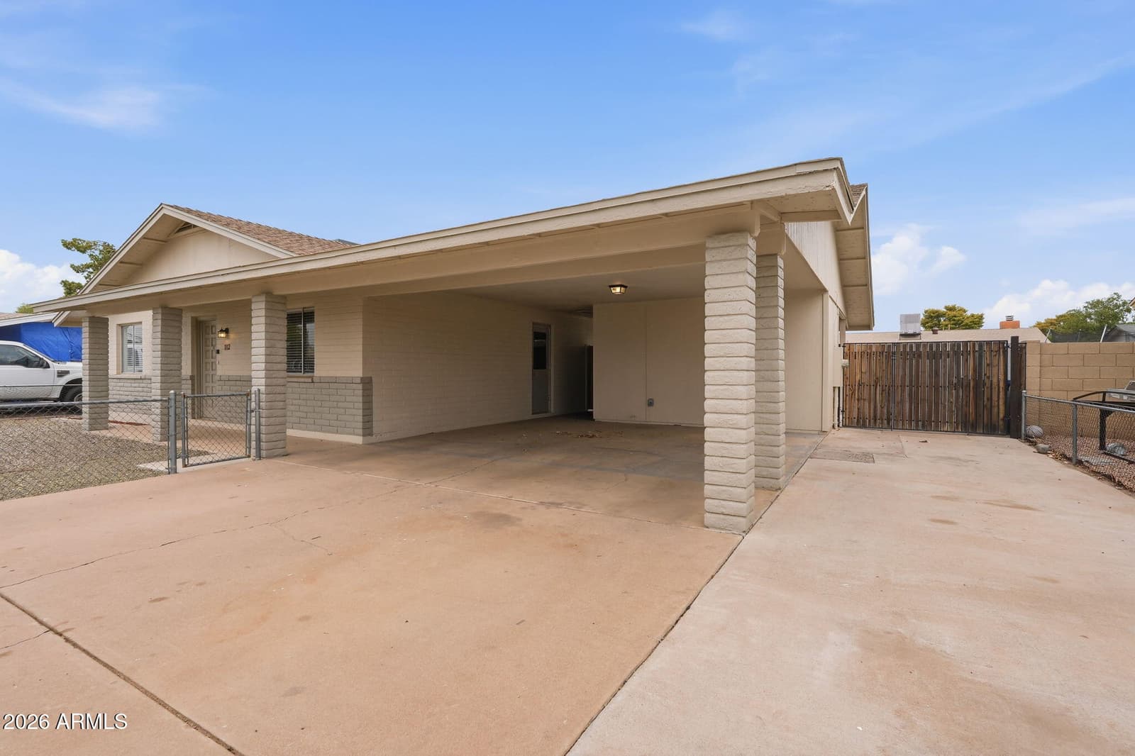 1112 South Spur, Mesa, AZ 85204 — photo 5 of 37