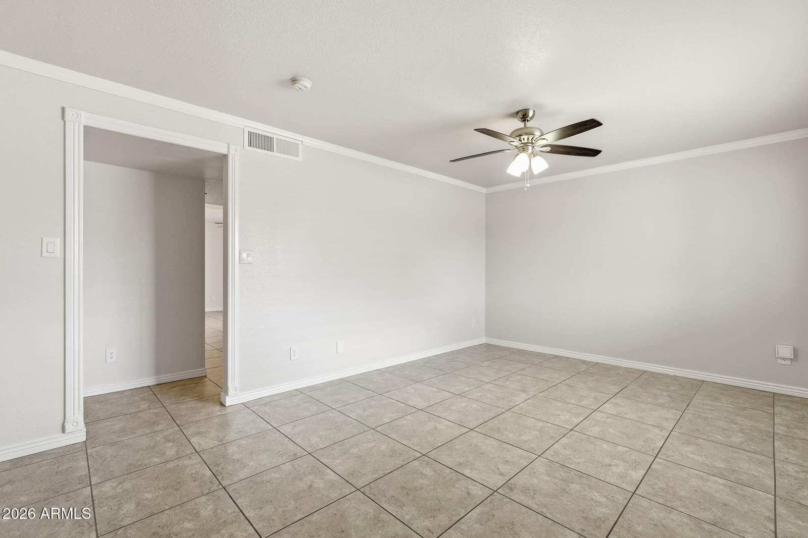 1112 South Spur, Mesa, AZ 85204 — photo 10 of 37