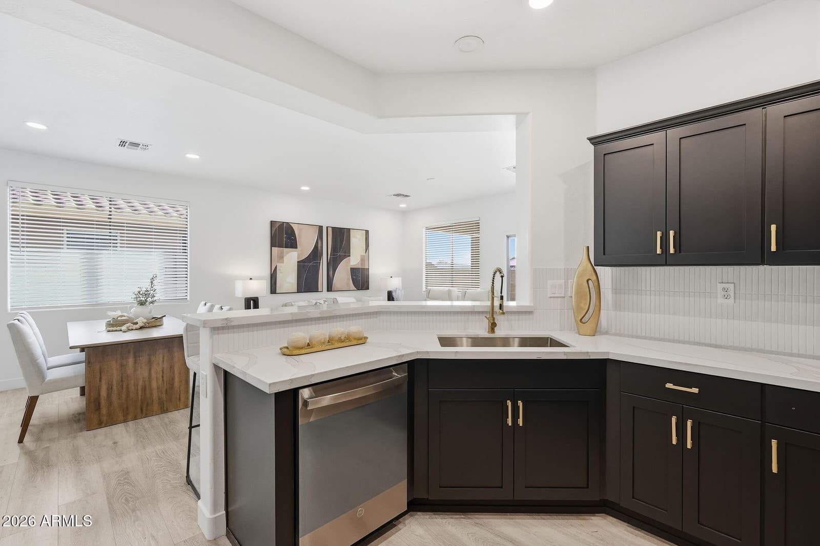 39930 N MESSNER Way, Anthem, AZ 85086 — photo 13 of 40