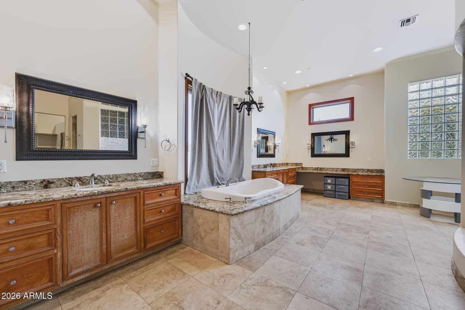 7240 E SWEETWATER Avenue, Scottsdale, AZ 85260 — photo 19 of 38