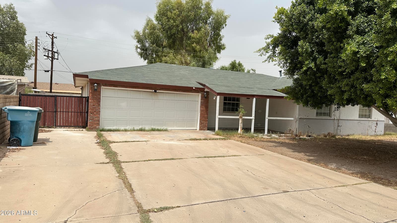 7230 N 37TH Avenue, Phoenix, AZ 85051 — photo 1 of 16