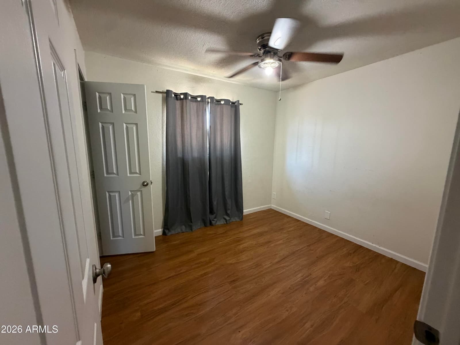 127 W CALDWELL Street, Phoenix, AZ 85041 — photo 6 of 15