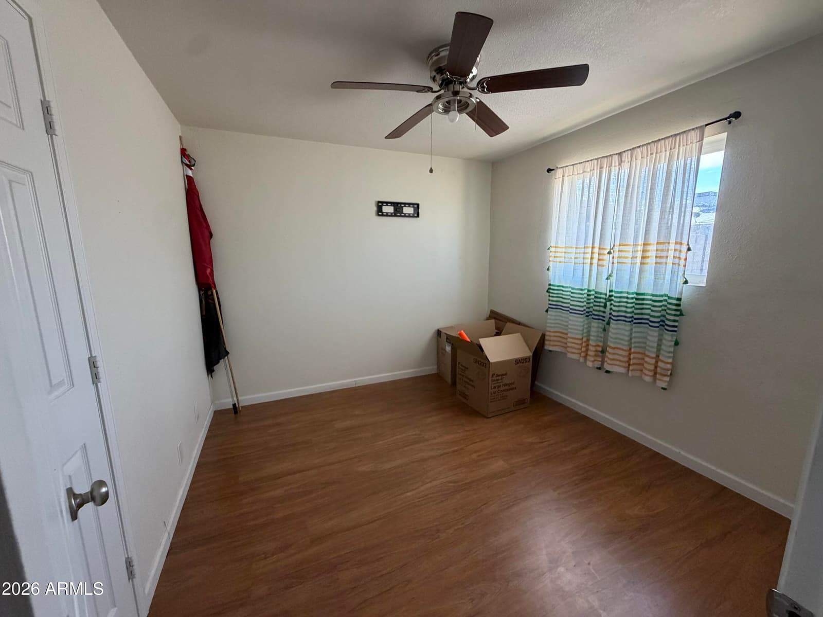 127 W CALDWELL Street, Phoenix, AZ 85041 — photo 7 of 15