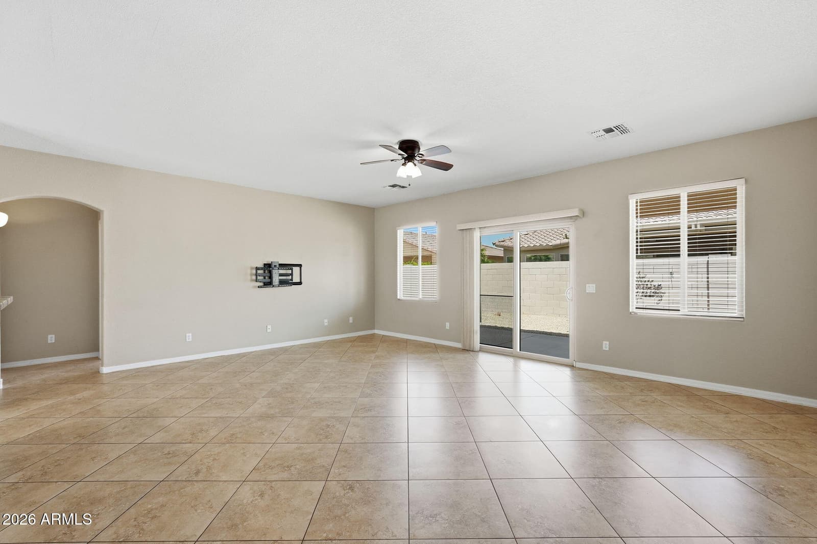 3220 E GLENEAGLE Drive, Chandler, AZ 85249 — photo 6 of 53