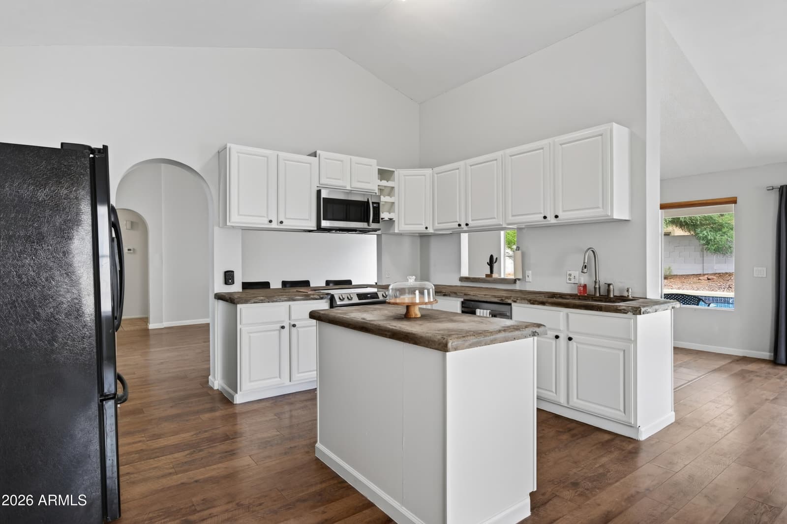 10002 S 47TH Place, Phoenix, AZ 85044 — photo 10 of 31