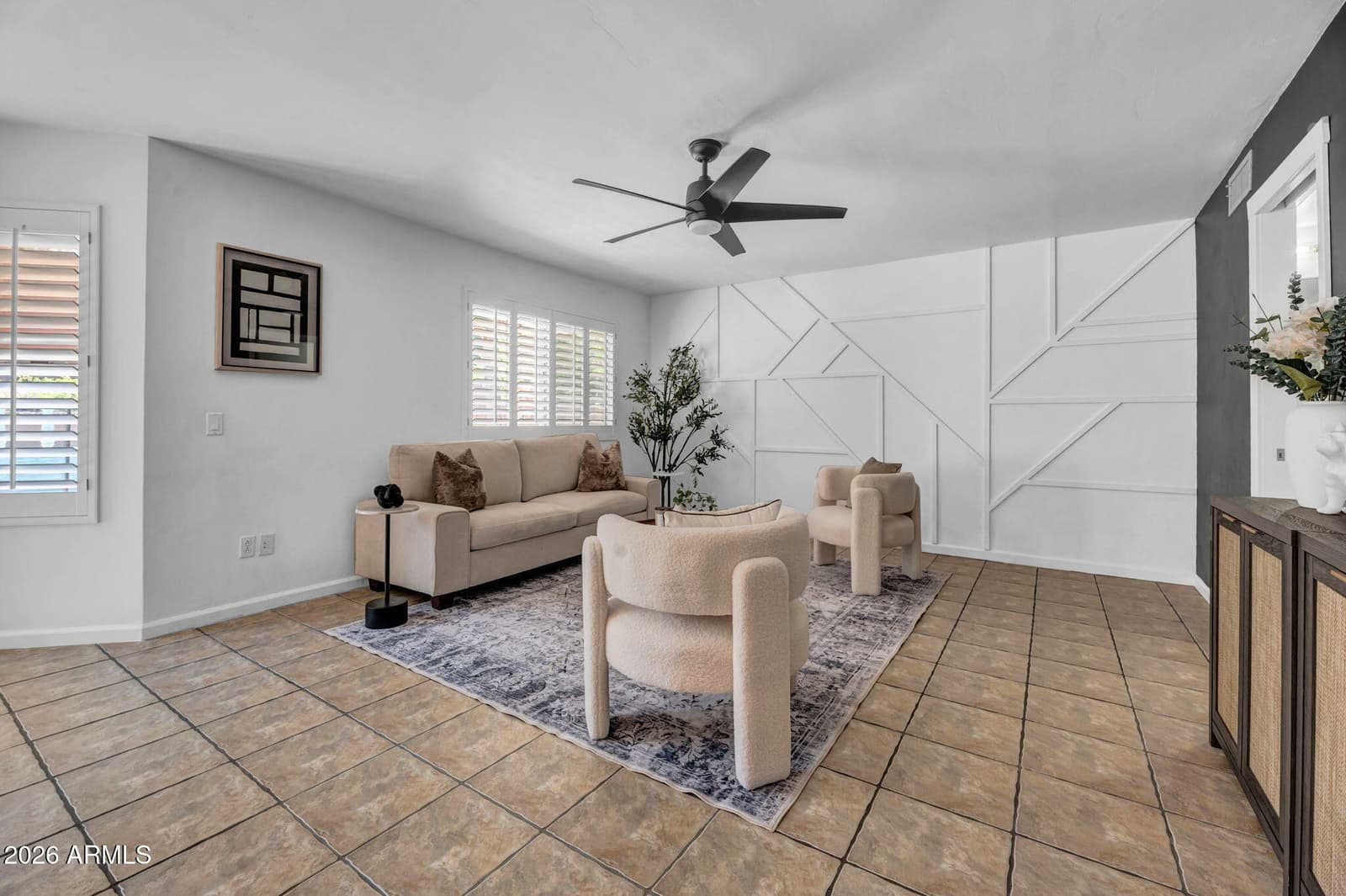1423 E MONTE CRISTO Avenue, Phoenix, AZ 85022 — photo 5 of 24