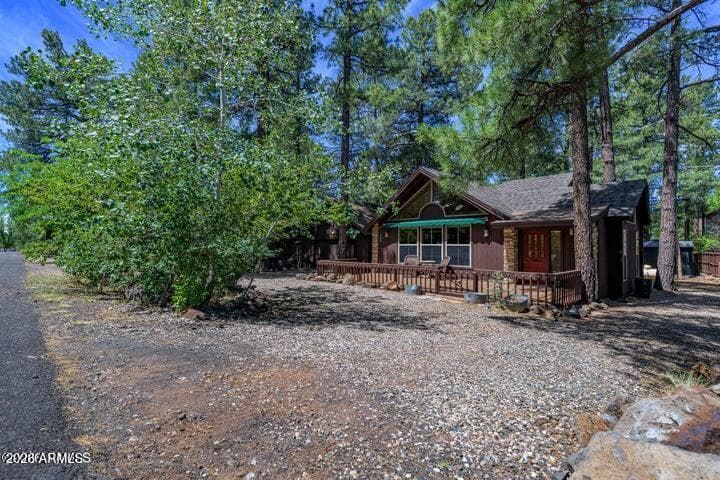 17270 SEQUOIA Drive, Munds Park, AZ 86017 — photo 9 of 40