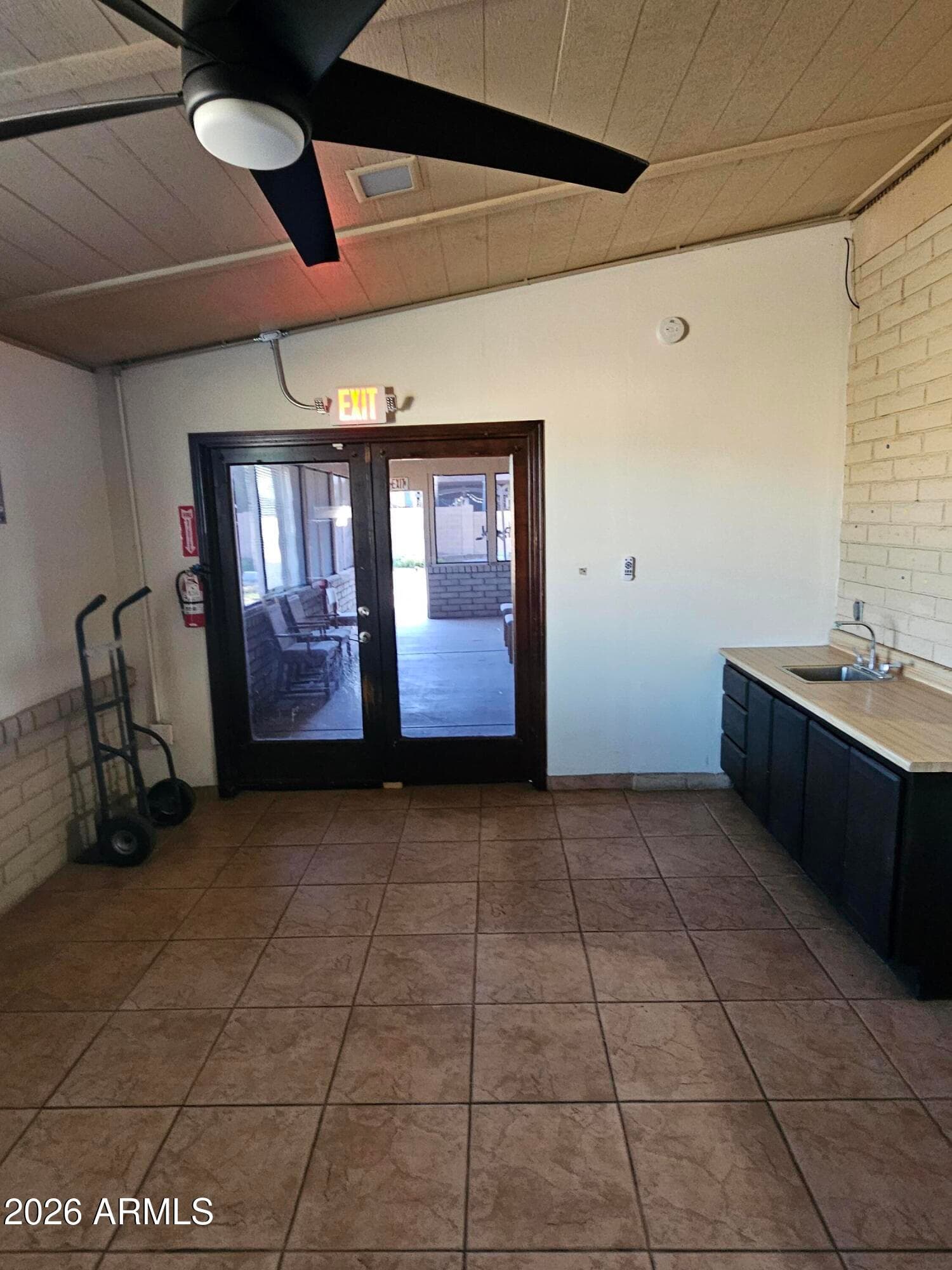 9138 E DENNIS Street, Mesa, AZ 85207 — photo 9 of 40