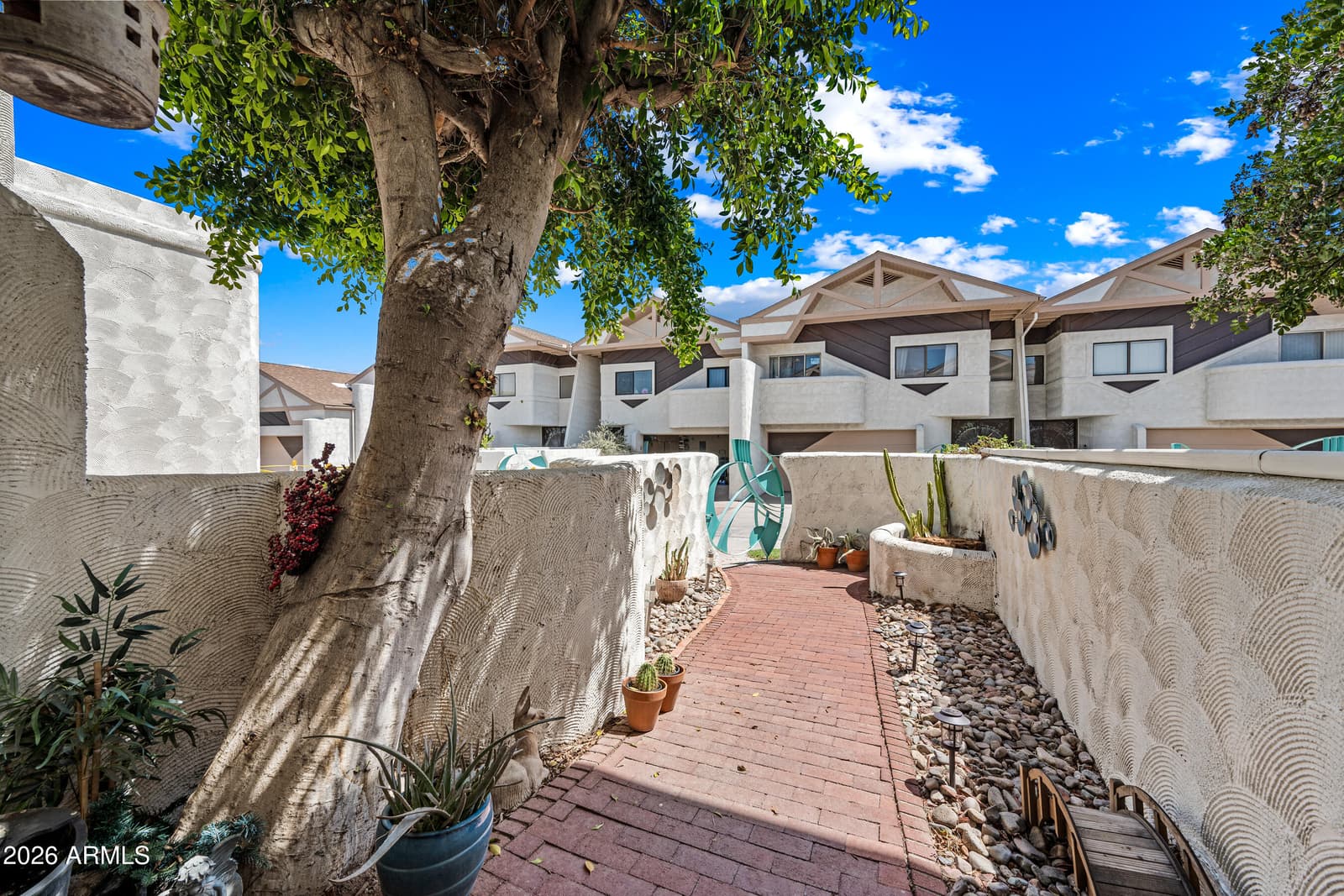 33 W MISSOURI Avenue 8, Phoenix, AZ 85013 — photo 9 of 64
