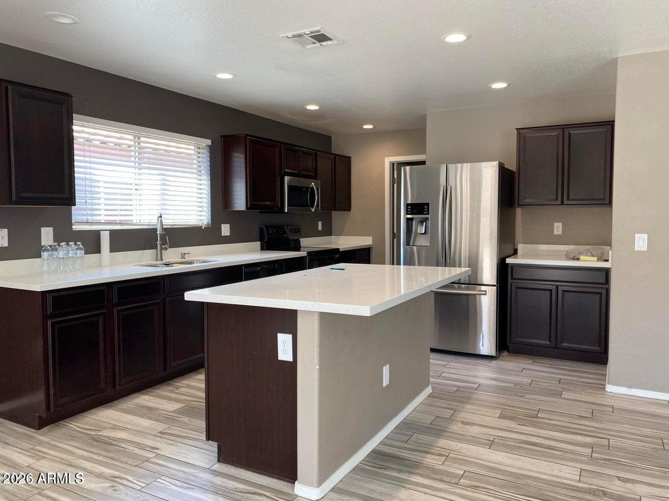 15791 W CARIBBEAN Lane, Surprise, AZ 85379 — photo 8 of 23