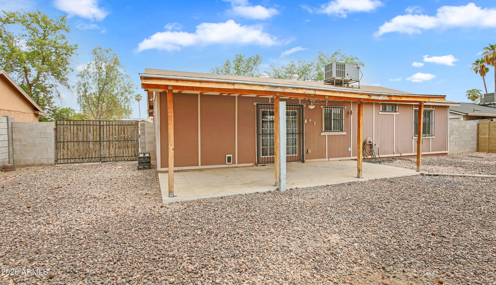 8042 W ELM Street, Phoenix, AZ 85033 — photo 24 of 35