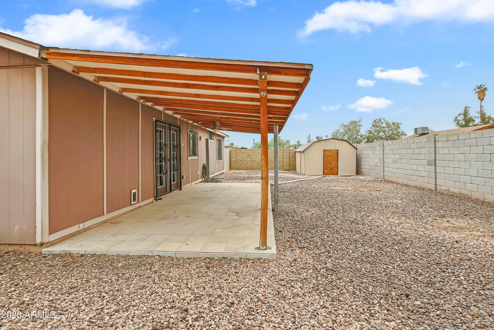 8042 W ELM Street, Phoenix, AZ 85033 — photo 26 of 35