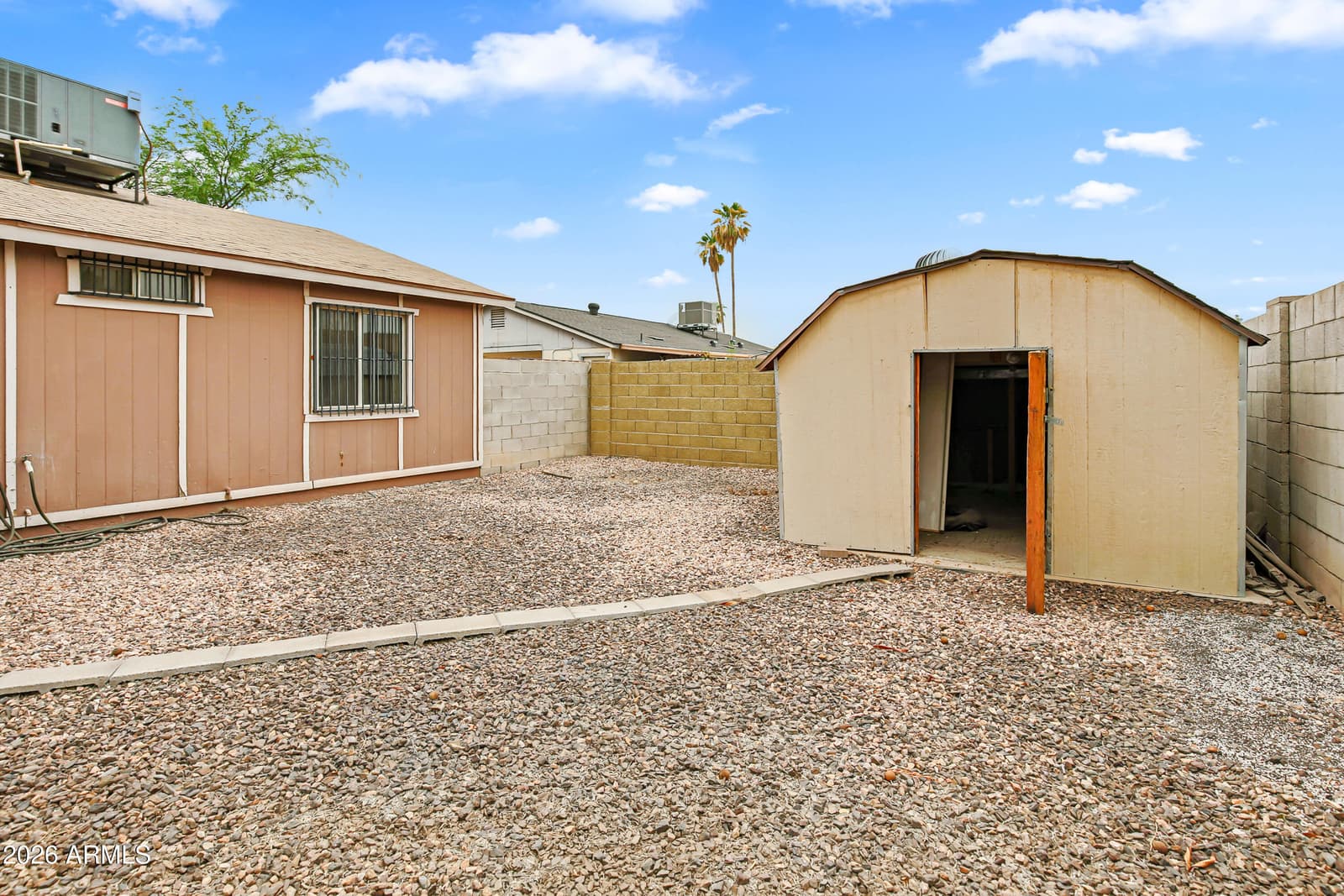 8042 W ELM Street, Phoenix, AZ 85033 — photo 32 of 35