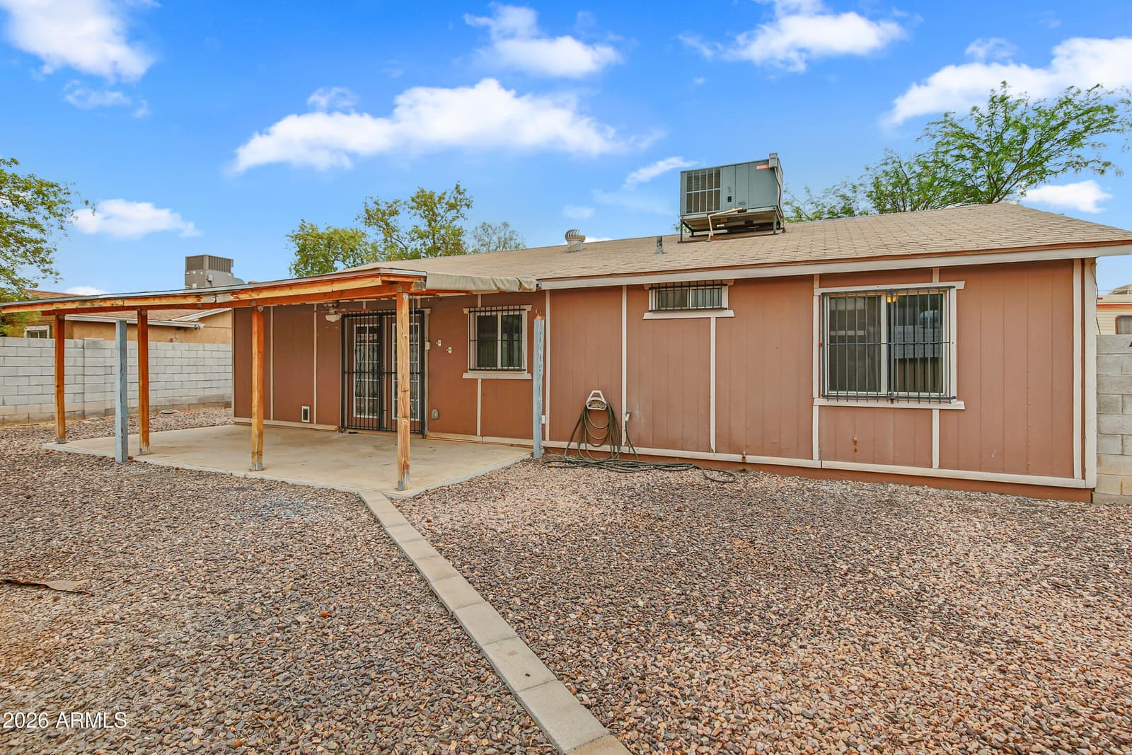 8042 W ELM Street, Phoenix, AZ 85033 — photo 27 of 35