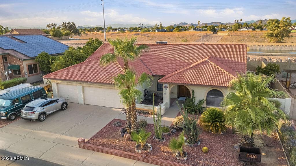 6420 W EVANS Drive, Glendale, AZ 85306 — photo 2 of 22