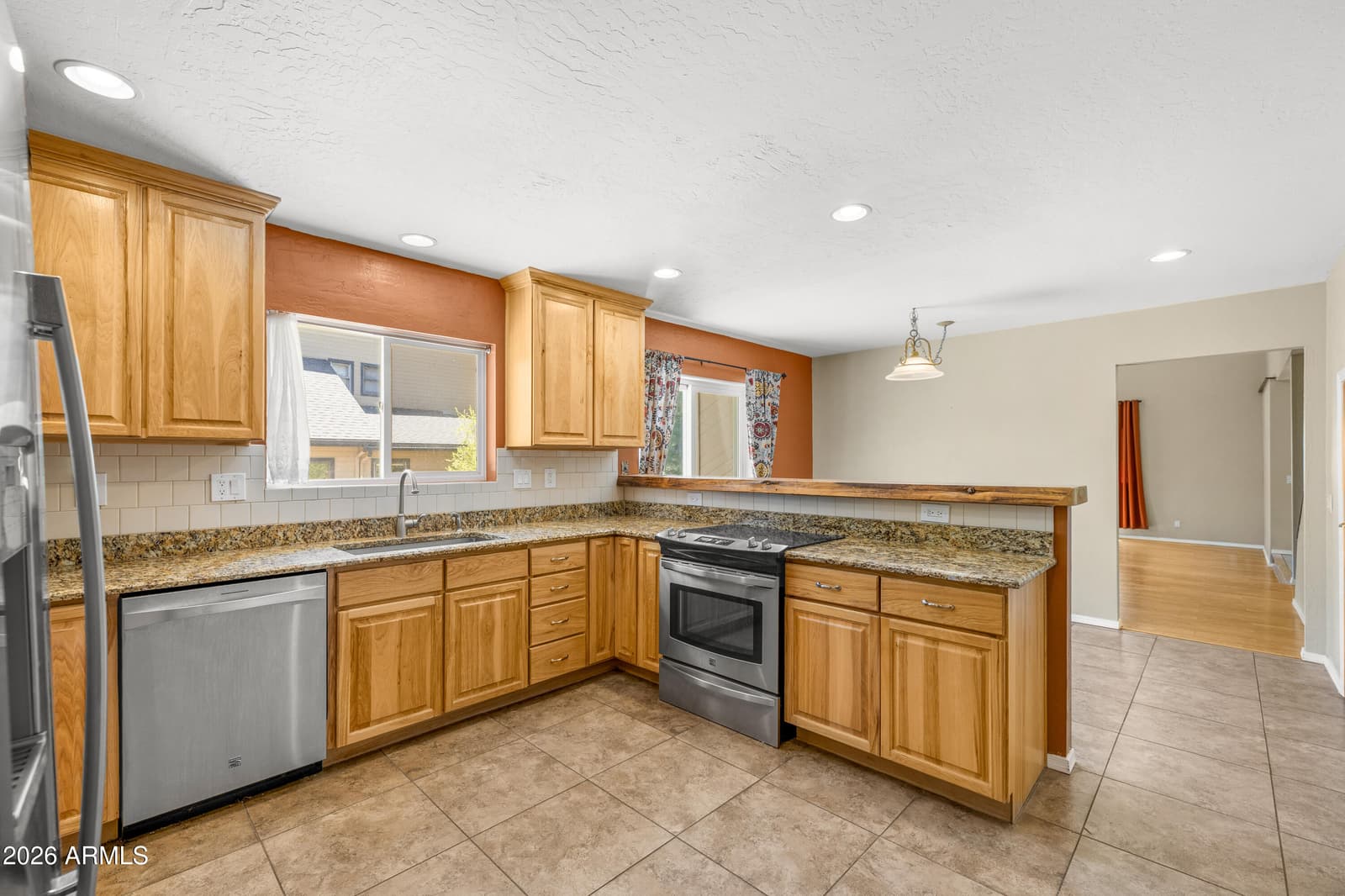 2320 N TIMBERLINE Road, Flagstaff, AZ 86004 — photo 16 of 62