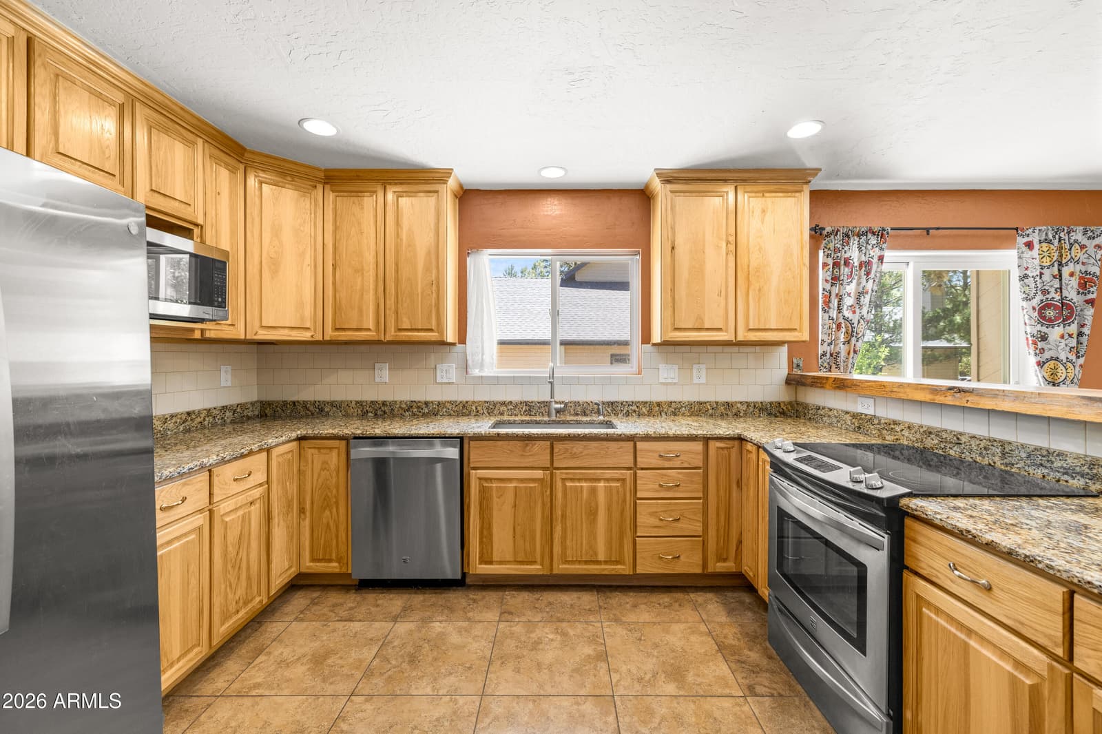 2320 N TIMBERLINE Road, Flagstaff, AZ 86004 — photo 18 of 62