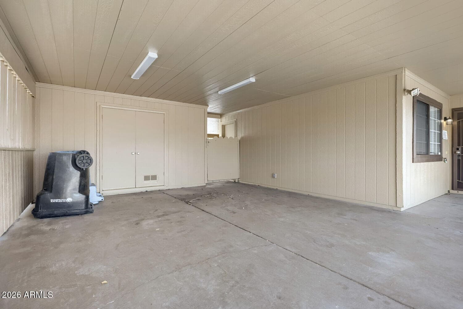 3514 W CARIBBEAN Lane, Phoenix, AZ 85053 — photo 24 of 28