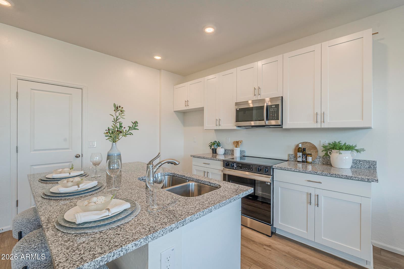 18074 W CALLE LEJOS Road, Surprise, AZ 85387 — photo 5 of 20
