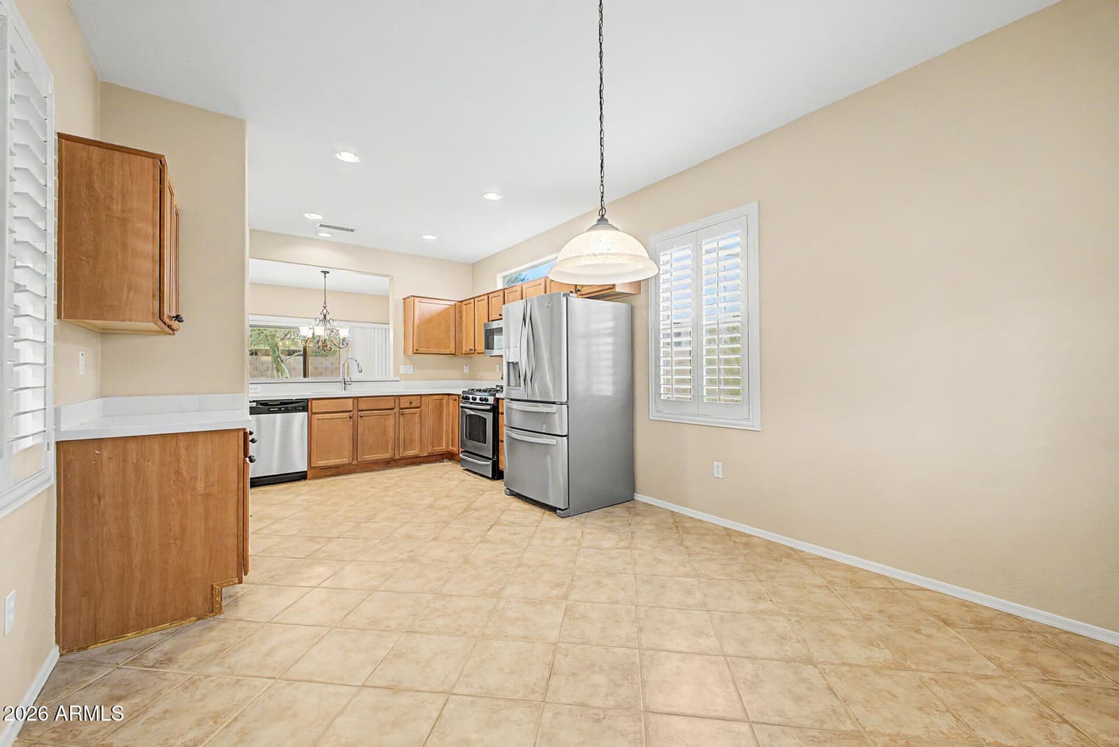 16492 W CHUPAROSA Lane, Surprise, AZ 85387 — photo 8 of 42
